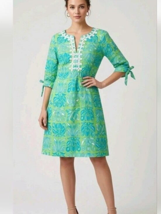 Lilly Pulitzer Dresses & Skirts - Lilly Pulitzer Krysta Tunic Dress Green Blue Tropical Print Size 10